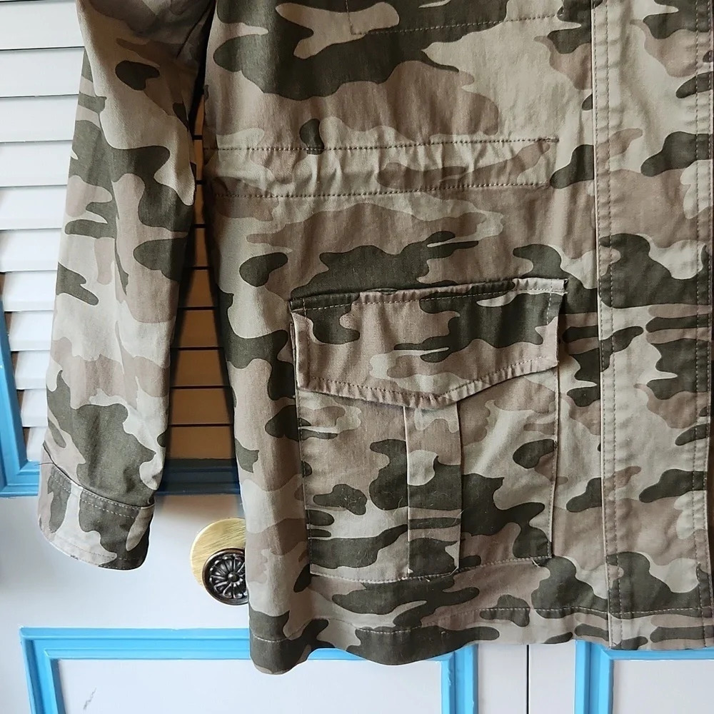 Universal Thread Grey Camo Jacket - Picture 6 of 14